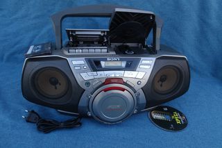 SONY CFD-G30L. CD. Ράδιο. Κασετόφωνο.