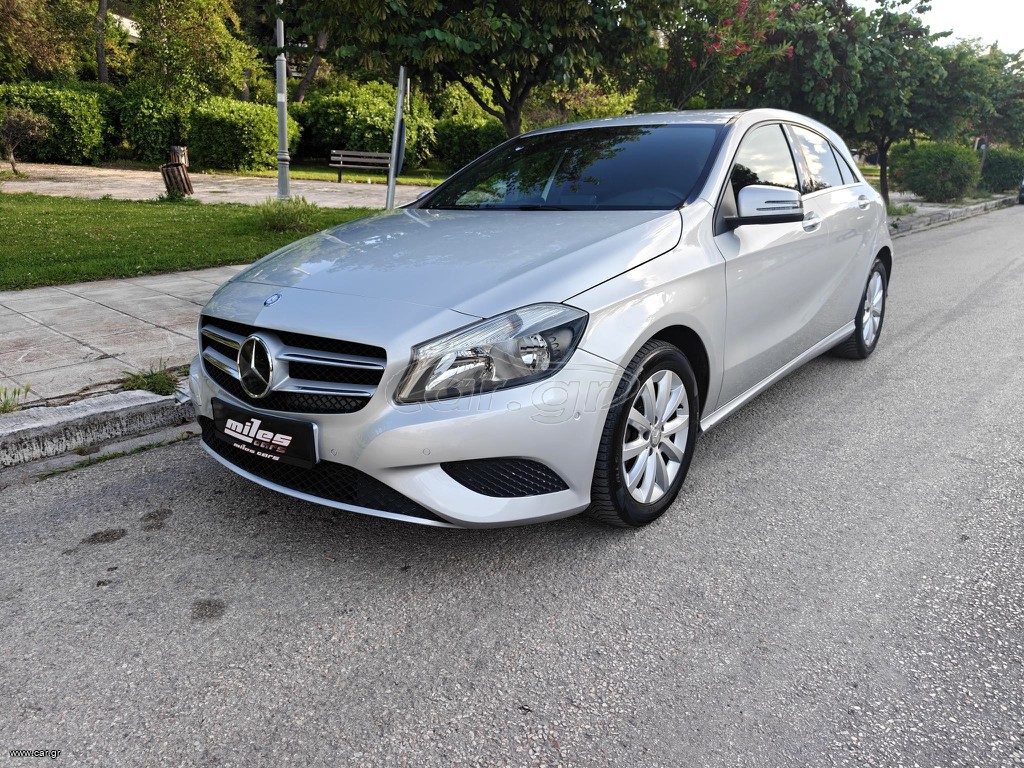 Mercedes-Benz A 180 2013 BlueEfficiency Executive * Navi