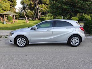 Mercedes-Benz A 180 2013 BlueEfficiency Executive * Navi-thumb-1