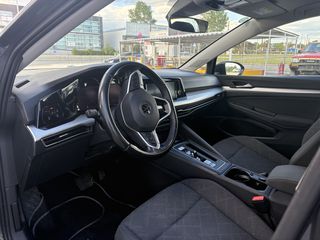 Volkswagen Golf 2022 eTSI DSG Mild Hybrid-thumb-11