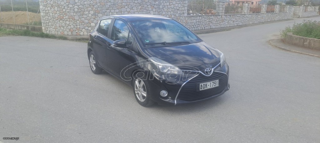 Toyota Yaris 2015 1.0