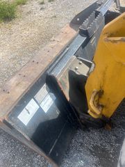 Φορτωτάκι CAT 2021 262 D3-thumb-8