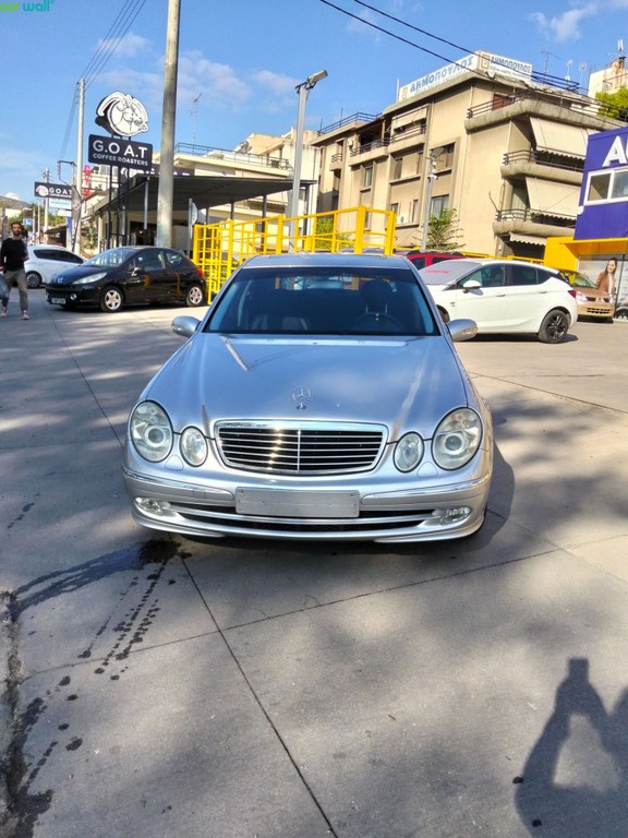 Mercedes-Benz E 200 2005 Mercedes-Benz E 200 2005 AVANTGARDE AUTOMATIC