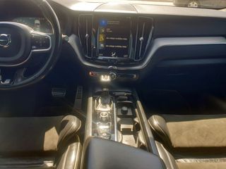 Volvo XC 60 2017 R-Design Panorama 4X4 Auto 2000cc 190hp Diesel-thumb-28
