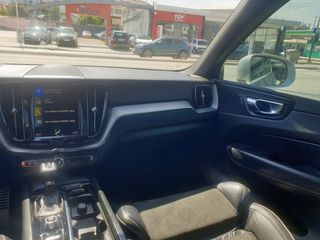 Volvo XC 60 2017 R-Design Panorama 4X4 Auto 2000cc 190hp Diesel-thumb-26