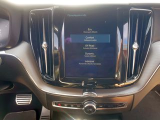 Volvo XC 60 2017 R-Design Panorama 4X4 Auto 2000cc 190hp Diesel-thumb-39