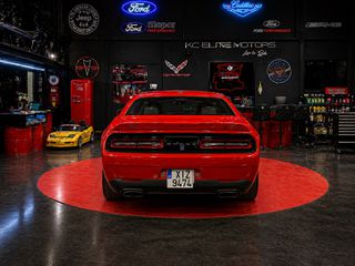 Dodge Challenger 2019 5.7 Hemi R/T-thumb-9