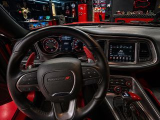Dodge Challenger 2019 5.7 Hemi R/T-thumb-13