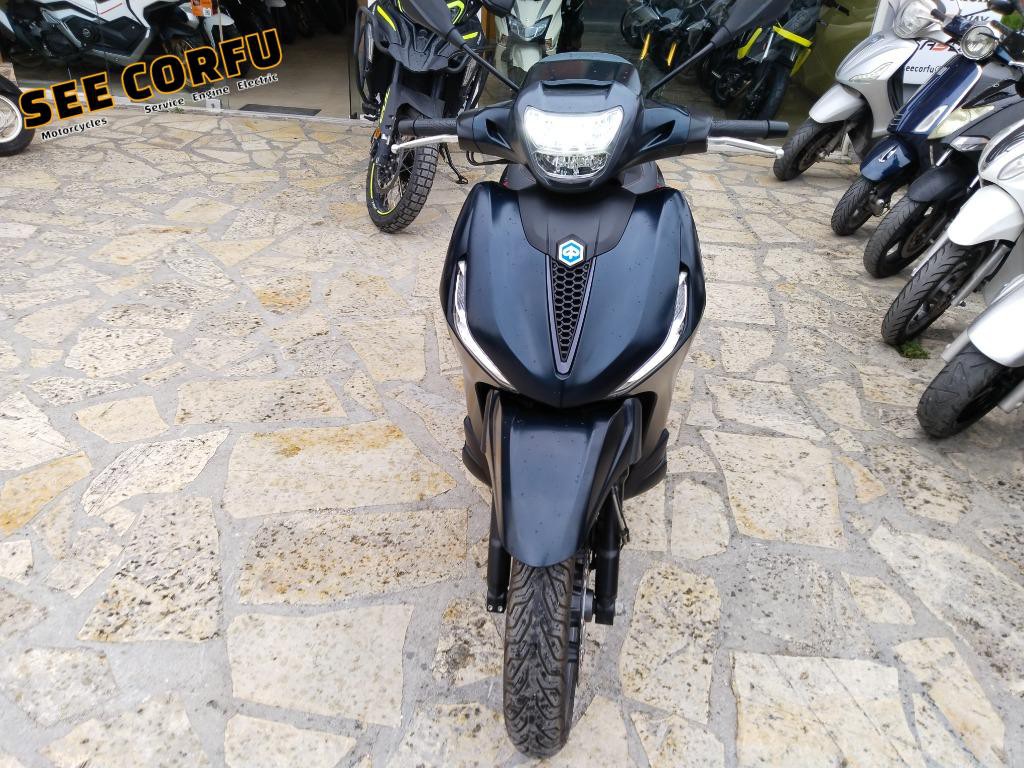 Piaggio Beverly 300i 2022