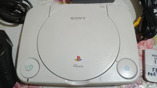 PSone / PS1 / PSX / Playstation 1-thumb-3