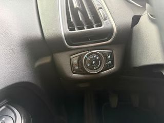 Ford B-Max 2017 TITANIUM-thumb-24