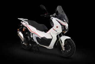 Asus ADV 125 2026-thumb-1