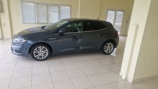 Renault Megane 2019 BOSE-thumb-18