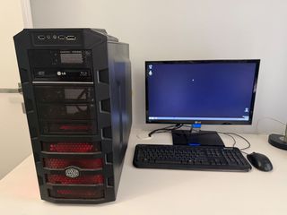 Desktop, Οθόνη, πληκτρολόγιο, ποντίκι
