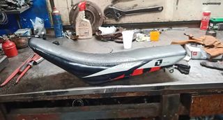 Σέλα honda crf 450 2004
