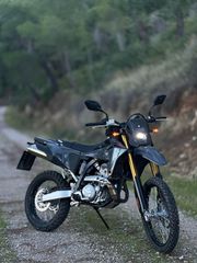 Suzuki DR-Z4S 2025-thumb-6