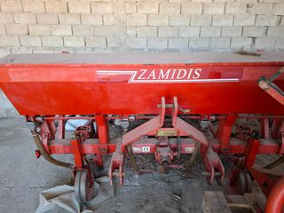 Σκαλιστήρια Zamidis 2007