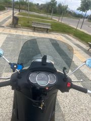 Piaggio Beverly 350 2018-thumb-8