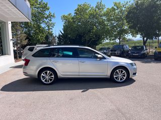 Skoda Octavia 2019 Style-thumb-9