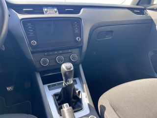 Skoda Octavia 2019 Style-thumb-39