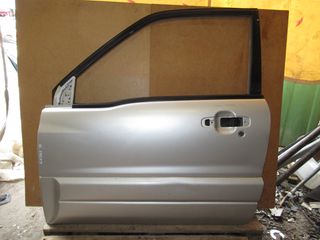 Suzuki Grand Vitara '99 - '05 Πόρτα Αριστερή Εμπρός Από Δίπορτο