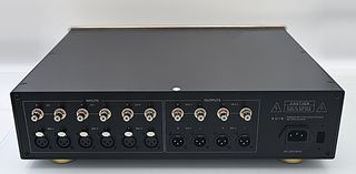 Προενισχυτης Accuphase clone-thumb-3