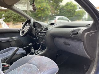 Peugeot 206 2004-thumb-8