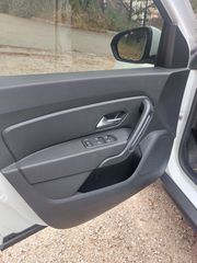 Dacia Duster 2019 4X2-thumb-8