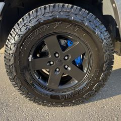 Yokohama geolandar x-at 285/70/17