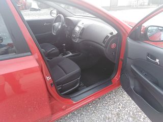 Hyundai i 30 2009 1.6 CRDI-thumb-7