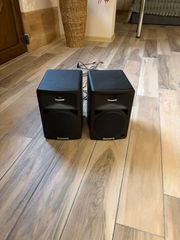 Numark studio speakers