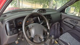 Mitsubishi L200 2001-thumb-3