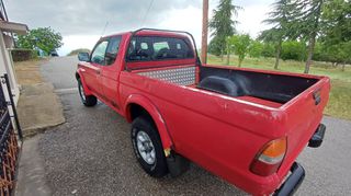 Mitsubishi L200 2001-thumb-12