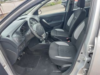 Dacia Sandero 2015-thumb-7