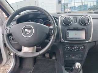 Dacia Sandero 2015-thumb-9