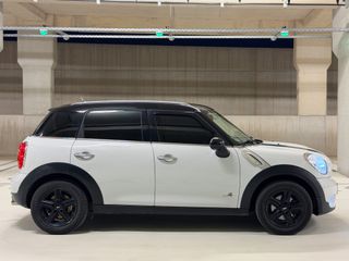 Mini Countryman 2014 ALL4 4x4 black stripes κοτσαδορος-thumb-9