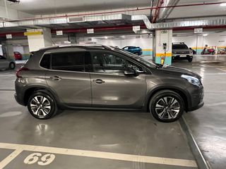 Peugeot 2008 2018 1.2 110HP ALLURE AUTOMATIC-thumb-4