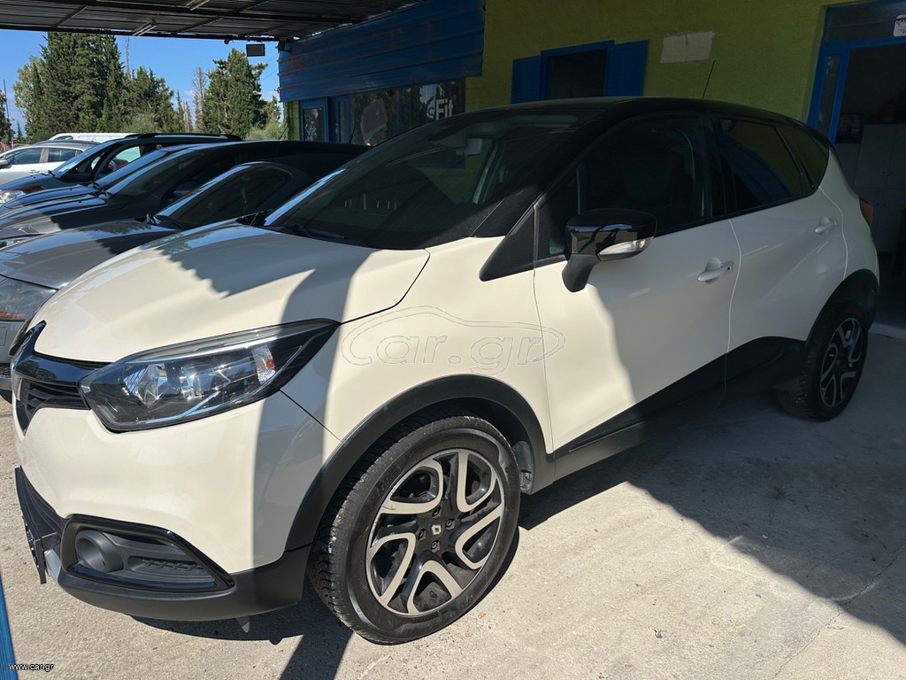 Renault Captur 2016 HYPNOTIC