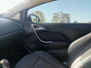 Opel Astra 2016 GTC-thumb-17