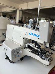 Πωλείται κουμποτρυπητικη μηχανή Juki
