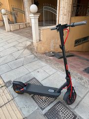 Ηλεκτρικά Πατίνια Xiaomi 2025 Scooter 5 Max