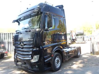 Mercedes-Benz 2021 Actros 1848