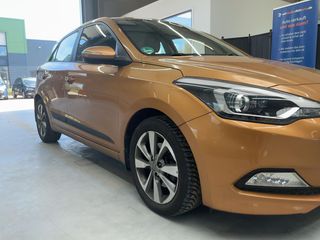 Hyundai i 20 2015 1.1 CRDI EDITION-thumb-1