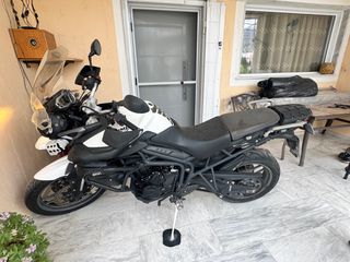 Triumph Tiger 800 XC 2013-thumb-2