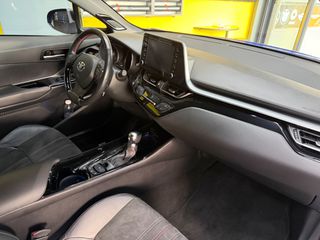 Toyota C-HR 2022 2.0 HYBRID GR SPORT-thumb-18