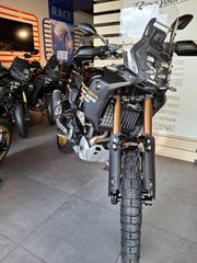 Yamaha XTZ 700 Tenere World Raid 2026-thumb-1
