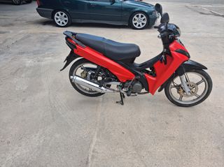 Modenas Kriss 125 2003