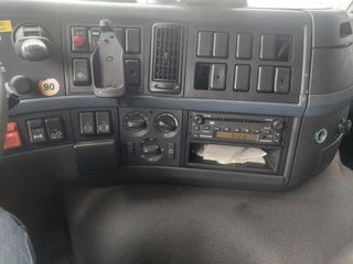Ψυγείο Volvo 2007 FM 13-440 EURO 5  ADR-thumb-8