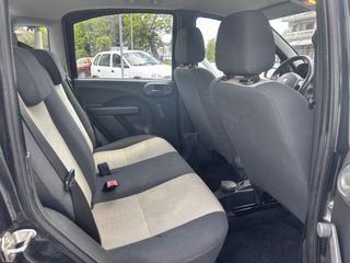 Fiat Panda 2009-thumb-11