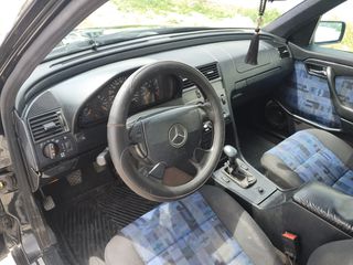 Mercedes-Benz C 180 2000 CLASSIC-thumb-9